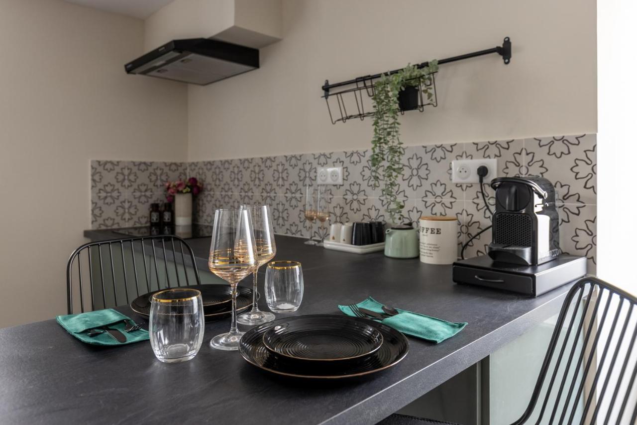Cherie Cherry - Romantic And Bdsm House Briey Exteriér fotografie